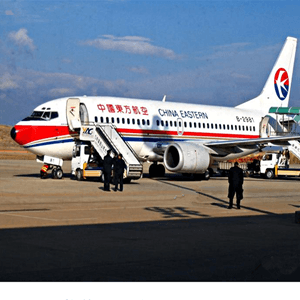 花果山机场空运航空快运业稳步发展的原因是什么？